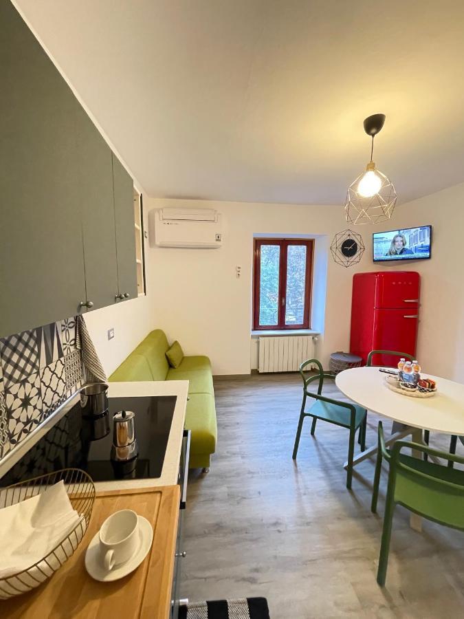 Smart Gold Apartment Luxury Central 贝尔加莫 外观 照片