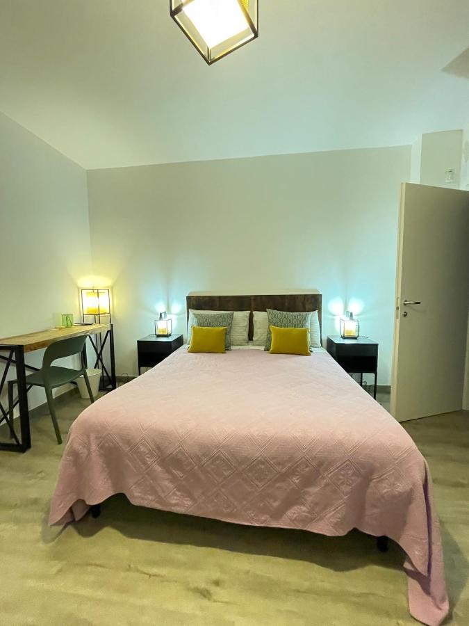 Smart Gold Apartment Luxury Central 贝尔加莫 外观 照片
