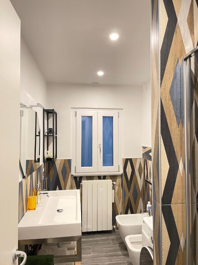 Smart Gold Apartment Luxury Central 贝尔加莫 外观 照片