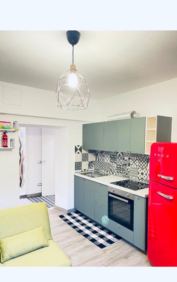 Smart Gold Apartment Luxury Central 贝尔加莫 外观 照片