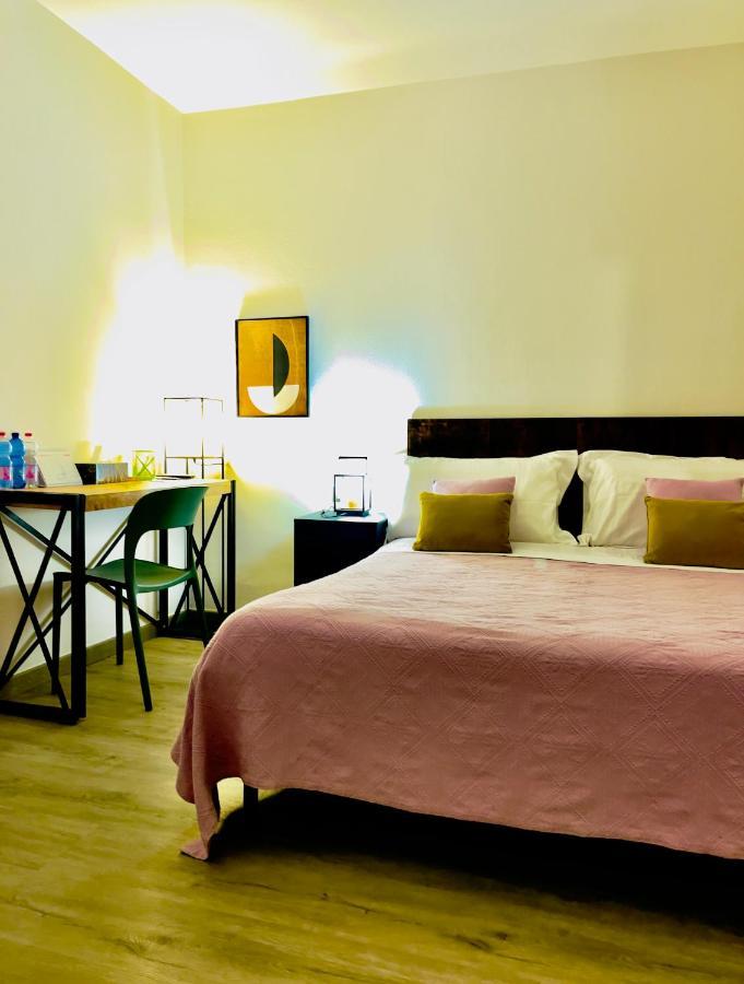 Smart Gold Apartment Luxury Central 贝尔加莫 外观 照片